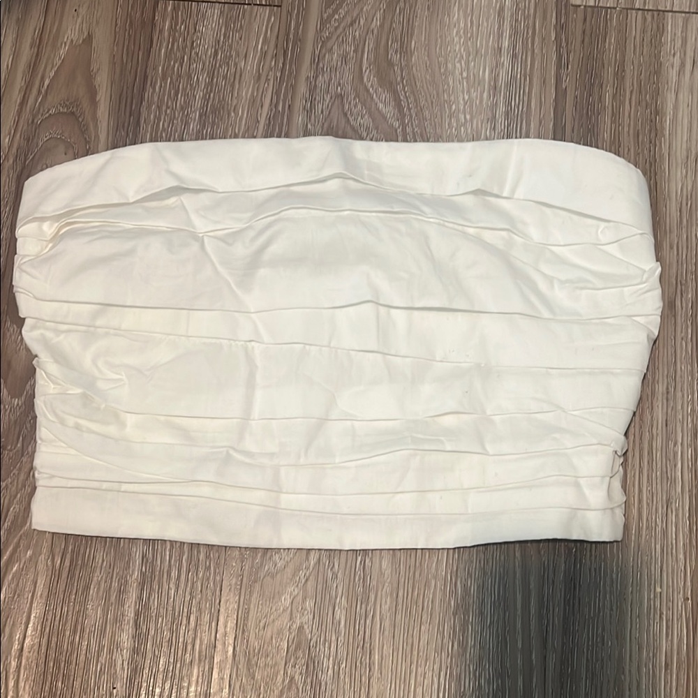 Abercrombie & Fitch Emerson White Strapless Top